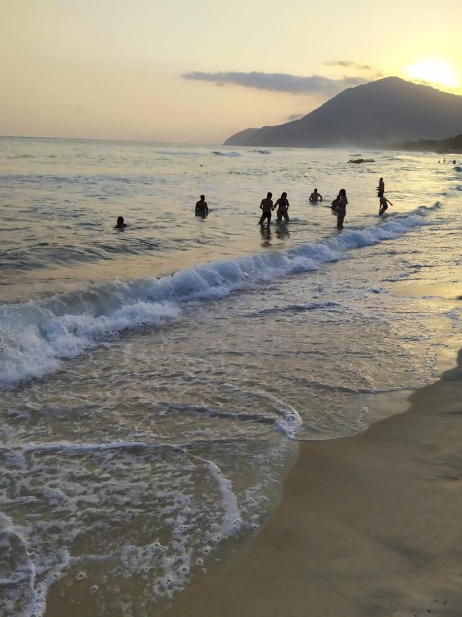 Casa Na Praia De Maresias Em Condominio Com Piscina Aquecida Na Av Principal De Maresias Bagian luar foto